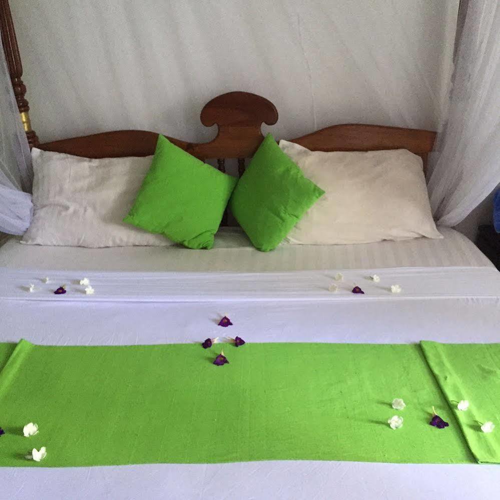 Southern Star Hotel เบนโตตา ภายนอก รูปภาพ