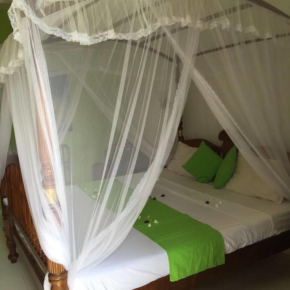 Southern Star Hotel เบนโตตา ภายนอก รูปภาพ